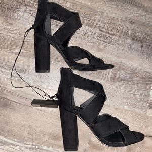 Forever 21 black suede open-toe heels